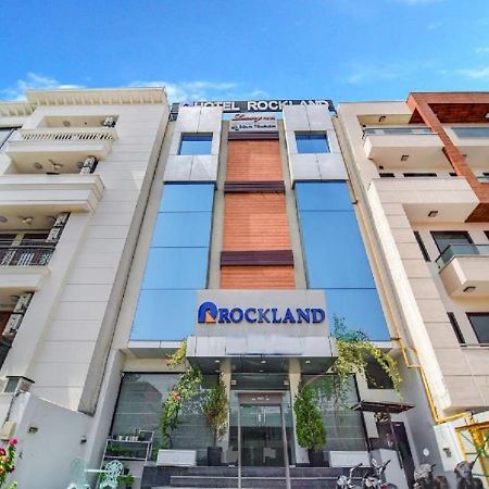 Hotel Rockland Panchsheel Enclave Új-Delhi Kültér fotó